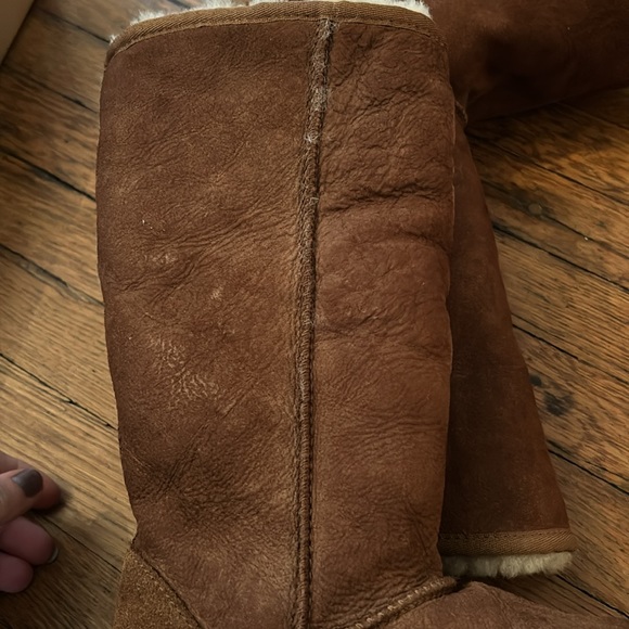 Woman’s tall UGG boots - Picture 5 of 7